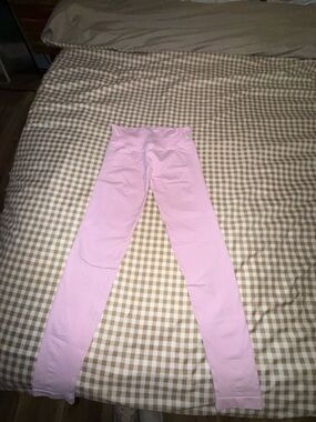 DFYNE High-Rise Pink Leggings